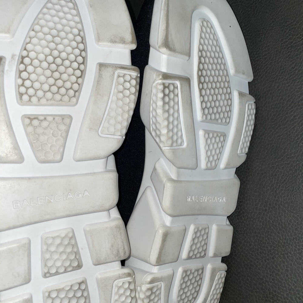 Balenciaga Men's Black and White Sock Sneakers - Picture 5 of 6